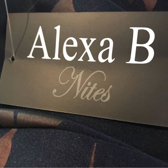 Alexa B Nites Dress Women’s Size 10P & 14P Blue Floral Cold Shoulder NWT - Picture 14 of 14